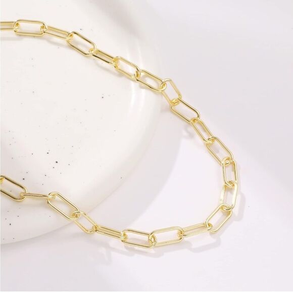 Gold 18k Gold Plated Chain Linked Necklace - Picture 2 of 4
